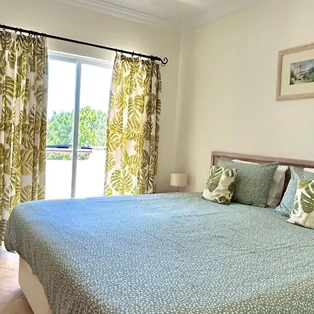 Apartment And Blue View Albufeira
